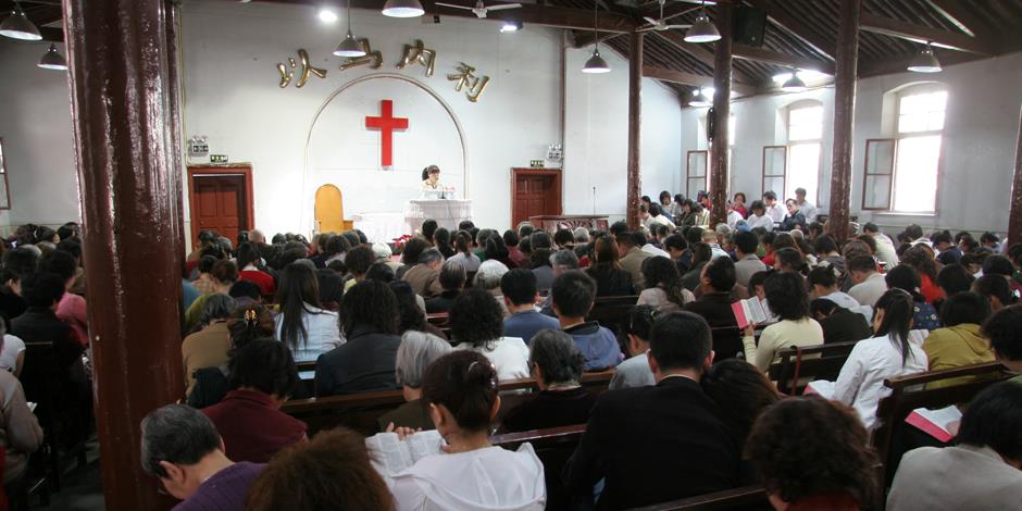 Gudstjänst i en kyrka i norra Kina (kyrkan har inget samband med artikeln)