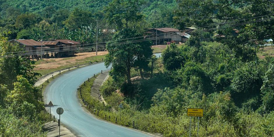 En väg i södra Laos.