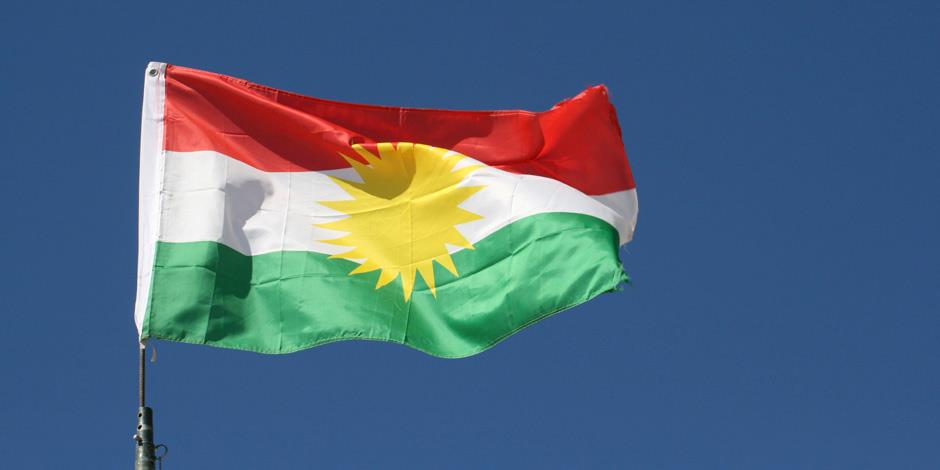 En kurdisk flagga i norra Irak.