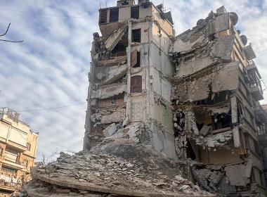 En byggnad i Aleppo som förstördes i jordbävningen den 6 februari.